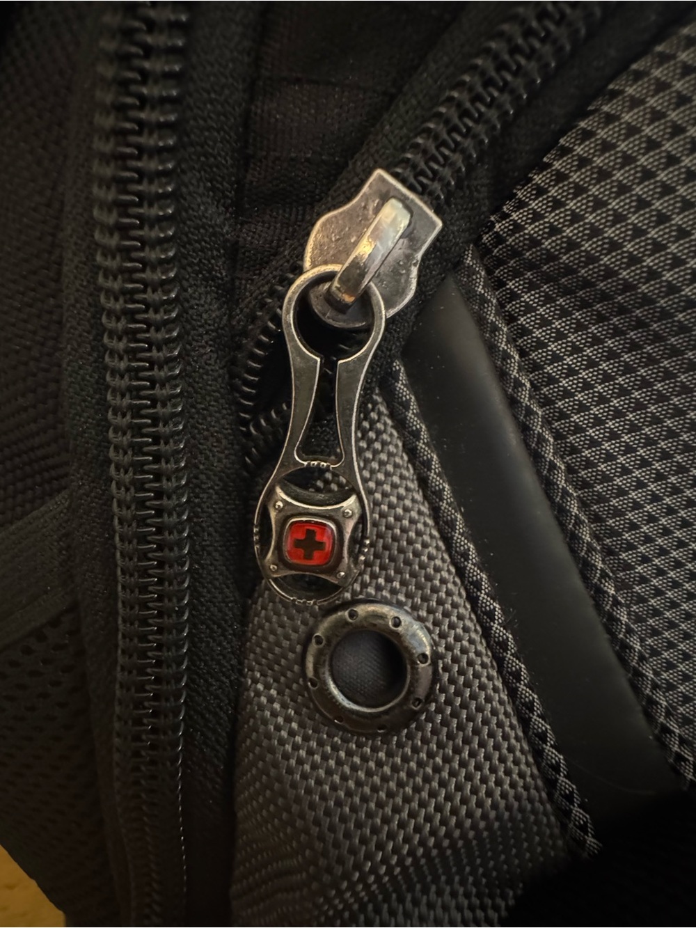 Wenger Synergy Backpack - Picture 11 of 13